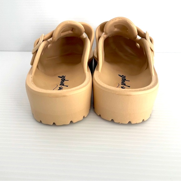 NWT Free People Karlie Buckle Clog - Picture 7 of 11